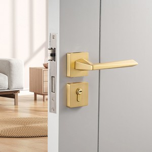 DS-811-62 Diamond doorknob in gold